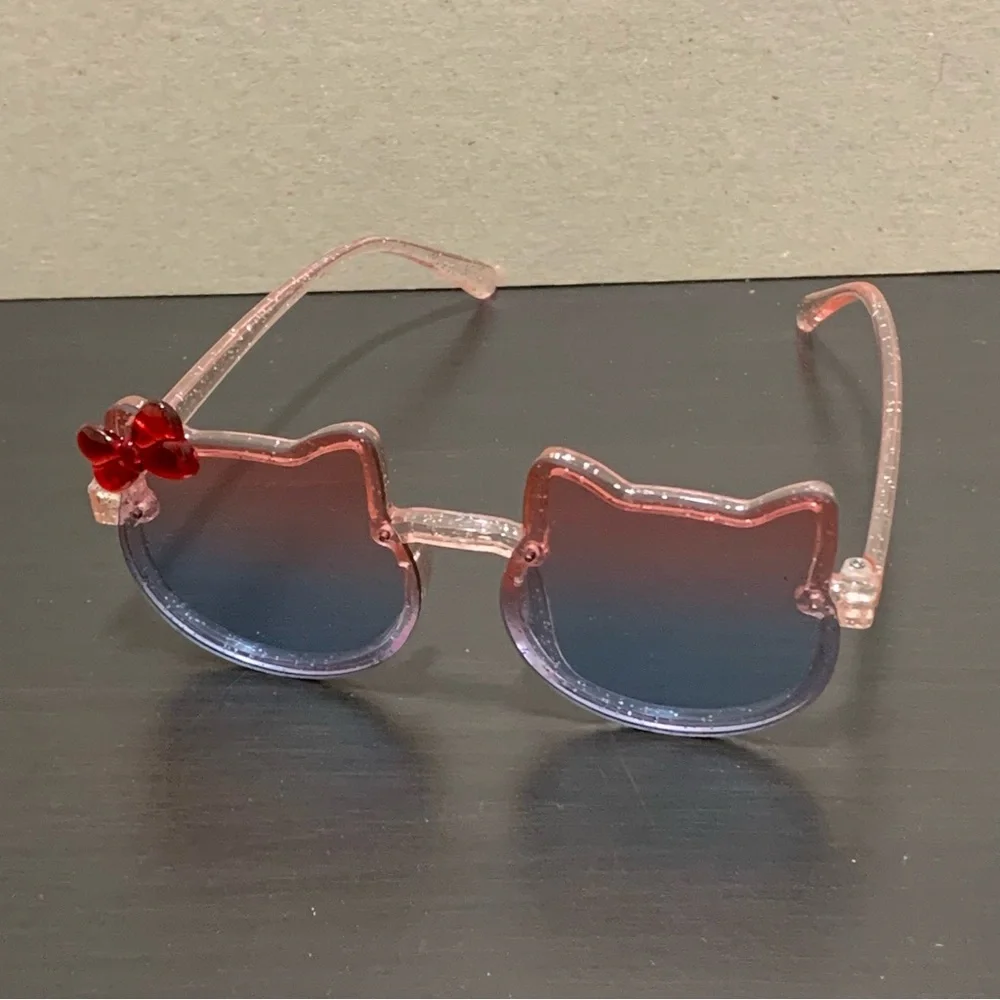 Children Summer Sunglasses Cat Bow with Case in Pink and Blue